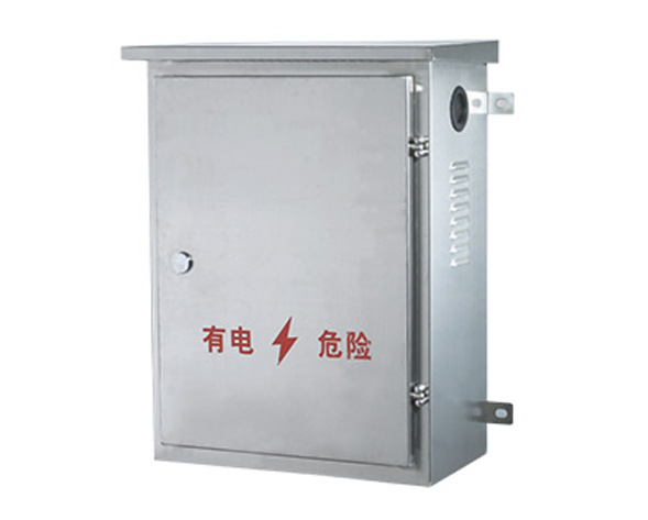 不銹鋼戶(hù)外端子箱、分線(xiàn)箱適用于交流、直流電路中，采用標(biāo)準(zhǔn)鋼板、不銹鋼臺(tái)架，加裝端子組成成套裝置后，作為變壓器、斷路器、互感器等電力設(shè)備的接線(xiàn)端子箱使用?！?>
											不銹鋼戶(hù)外端子箱、分線(xiàn)箱</a>
										</div>
										 
										<div   id=